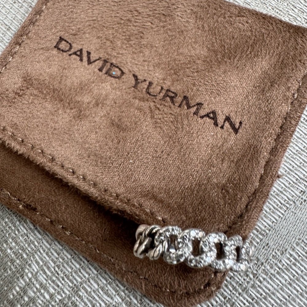 David Yurman Silver and Diamond   Ring Size 6